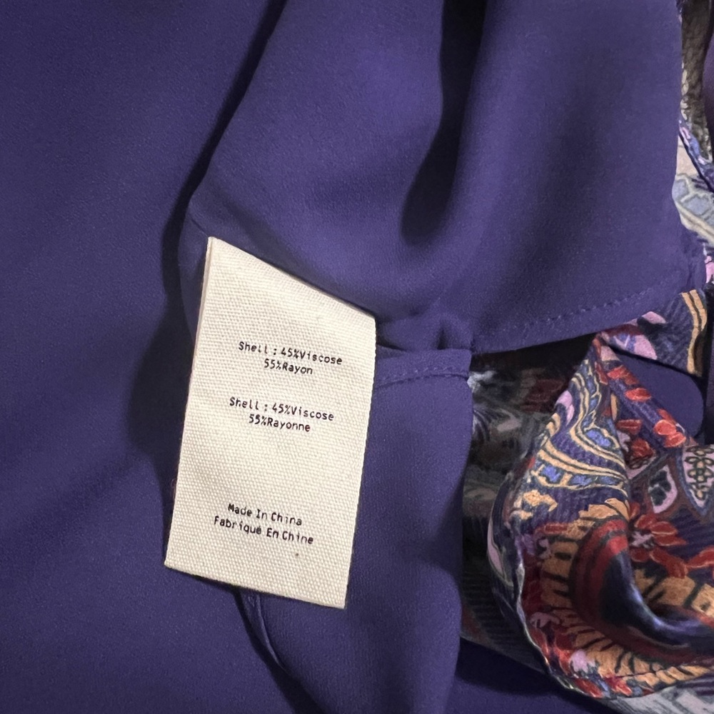 L'Agence Silk Paisley Print Tank Top. - Picture 5 of 5